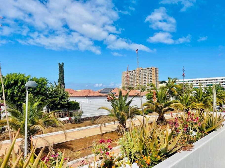 Comfy Home With Large Terrace Five Minutes From Ocean Лос Кристианос Экстерьер фото
