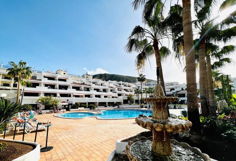 Comfy Home With Large Terrace Five Minutes From Ocean Лос Кристианос Экстерьер фото